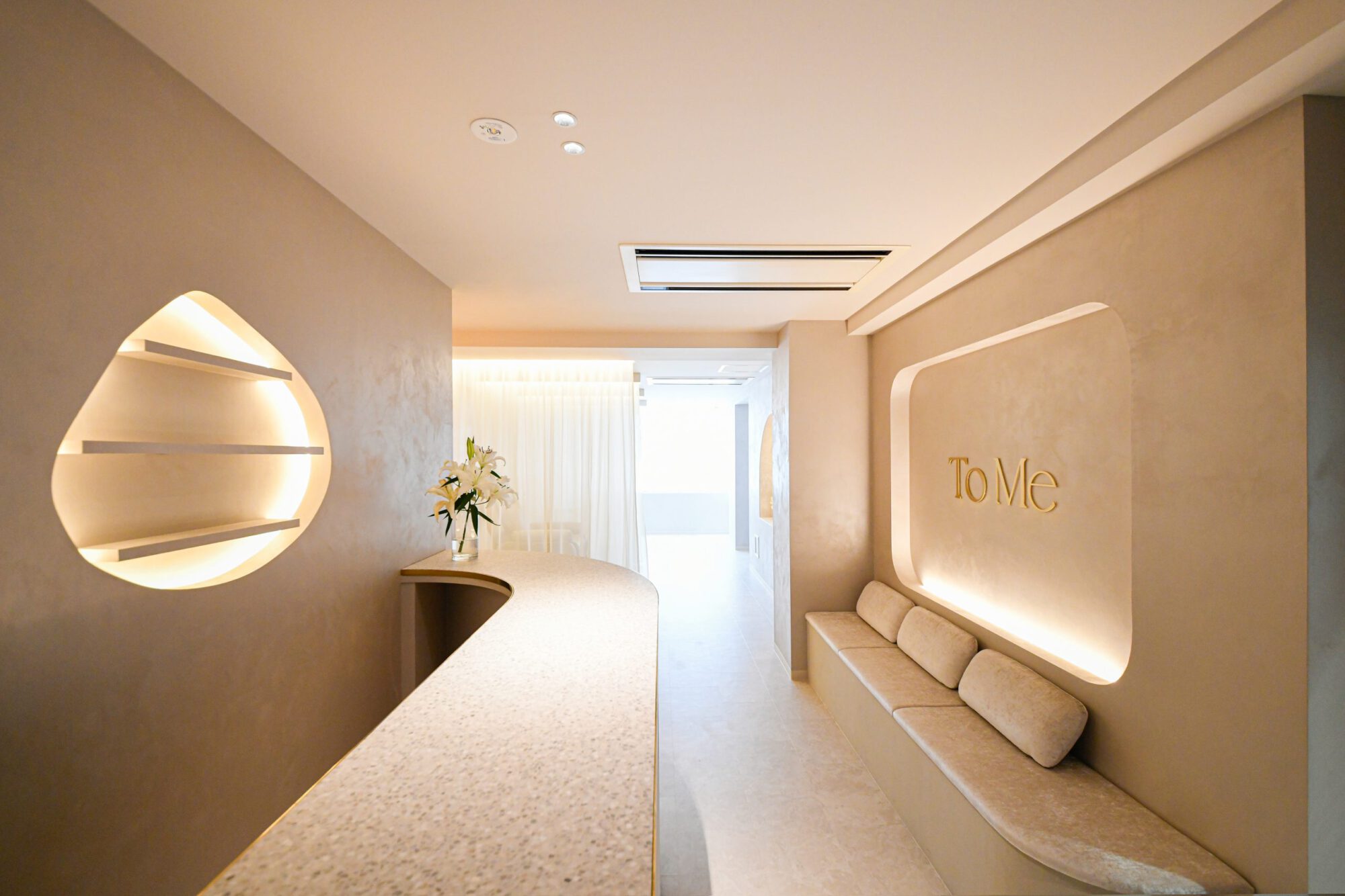 To Me nail&eyelash 店内画像